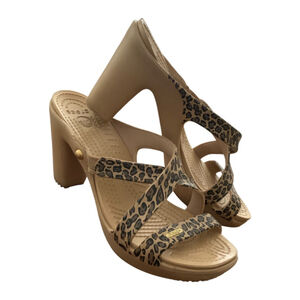 Crocs Cyprus IV Heels Sandals Tan Leopard Print Size 8